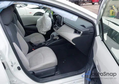 2020 Toyota Corolla Le z USA, uszkodzony, nr VIN JTDEPRAEXLJ013241